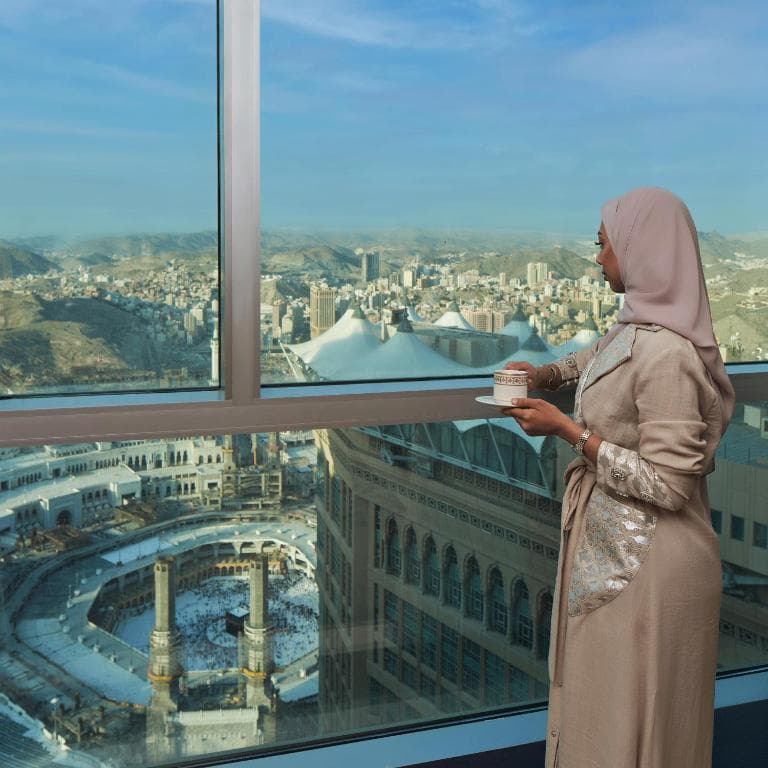 Woman performing Umrah in Mecca