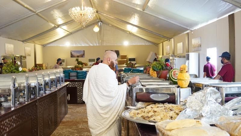 وجبات الحج فئة خمس نجوم في منى وعرفة